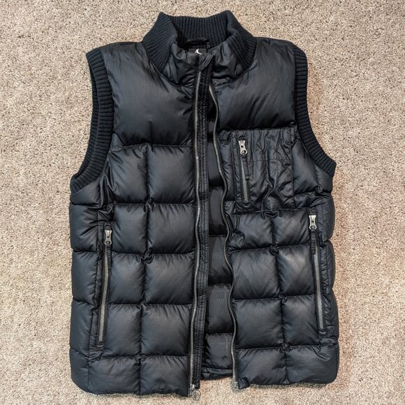 Share Jordan 550 Down Puffer Vest Men's Size Small Black - Picture 1 of 10